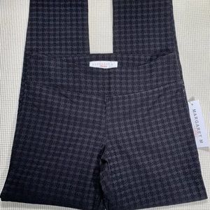 Margaret M Pull On Petites Cropped Pants /Black With Pattern /Size Small/P